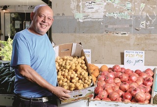 אלי פריג'יאן. "המחירים התייקרו פי שניים"